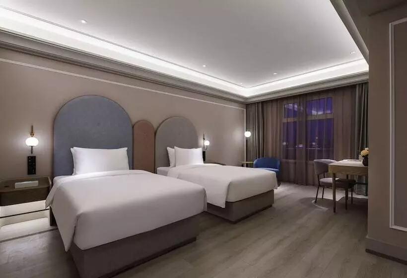 Hotelli Mercure Shanghai Jinqiao
