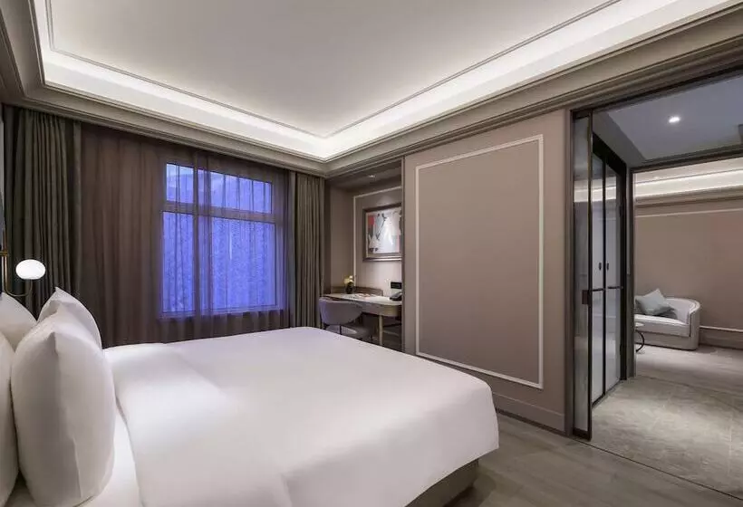 Hotelli Mercure Shanghai Jinqiao
