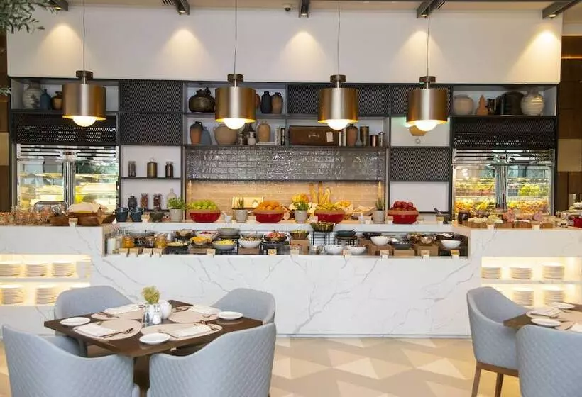 هتل Palace Beach Resort Fujairah