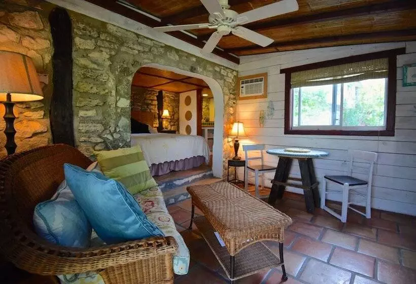 ホテル Pigeon Cay Beach Club