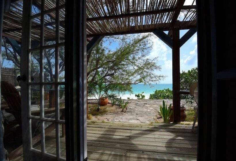 هتل Pigeon Cay Beach Club