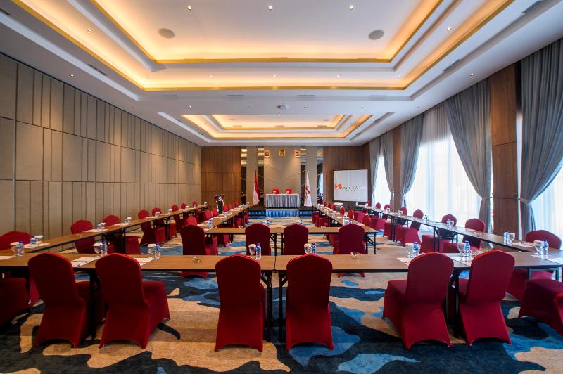 فندق Swissbelcourt Kupang