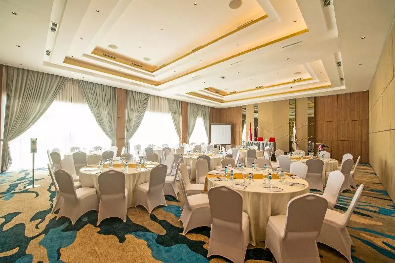 ホテル Swissbelcourt Kupang