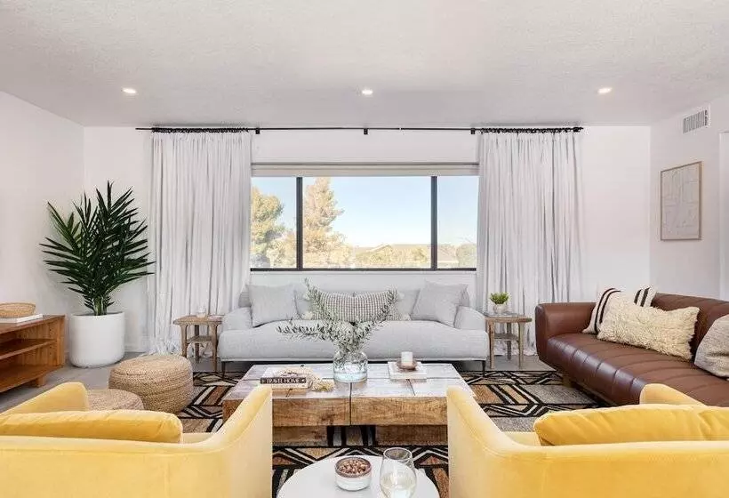 Lava Rocks By Avantstay Gorgeous Desert Haven W Pool Hot Tub Fire Pit Ping Pong