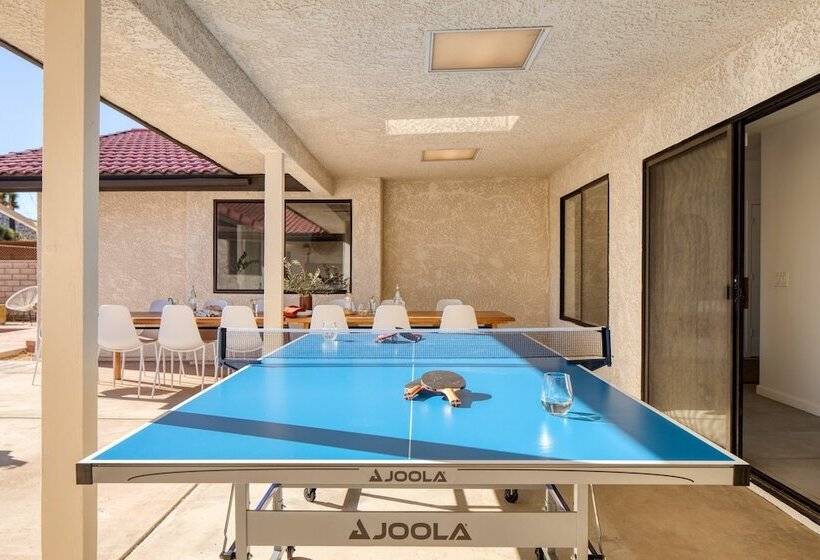 Lava Rocks By Avantstay Gorgeous Desert Haven W Pool Hot Tub Fire Pit Ping Pong