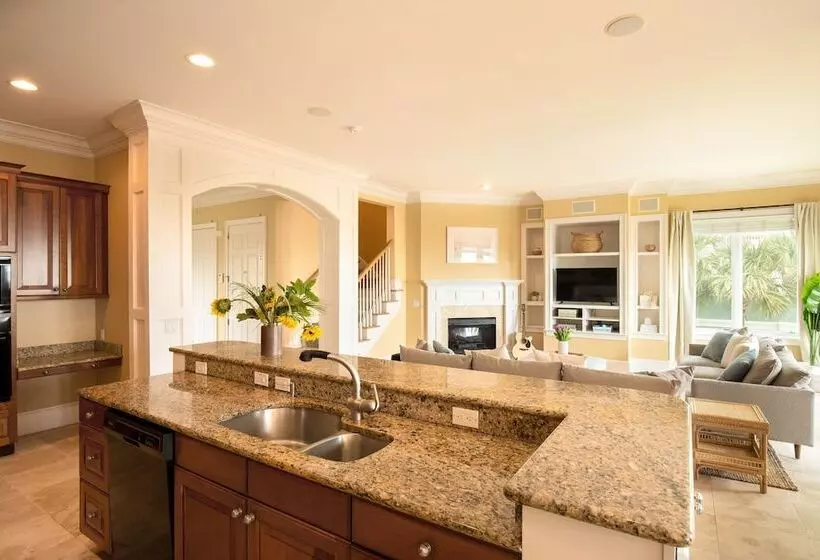 Lido By Avantstay Oceanfront Home W Pool Hot Tub Game Room Gorgeous Views