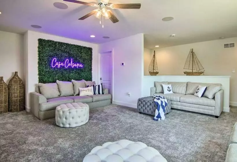 Ocean View Home With Beach Shuttle, 5 Mi To Coast!