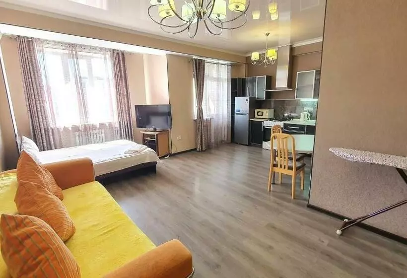 Orange Apartment With Panoramic View