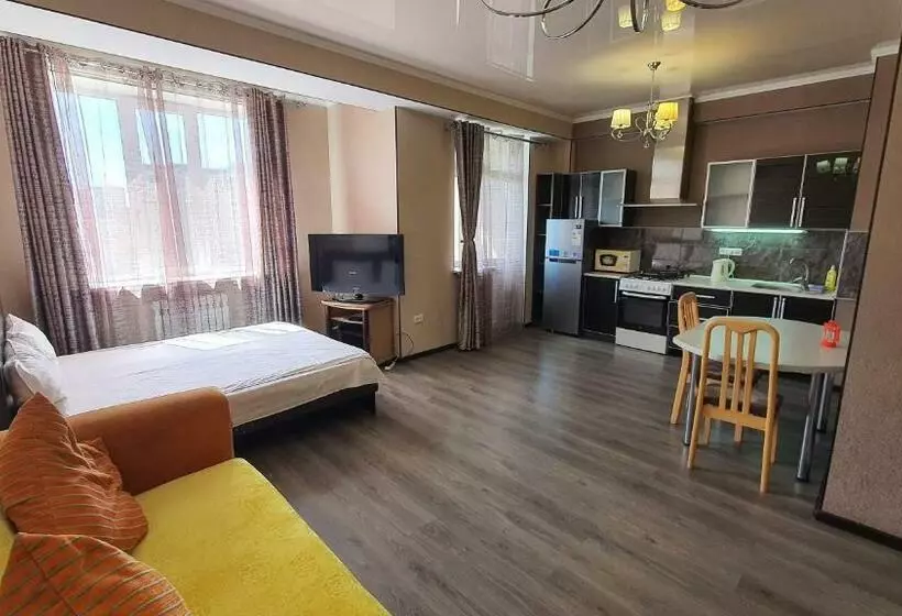 Orange Apartment With Panoramic View