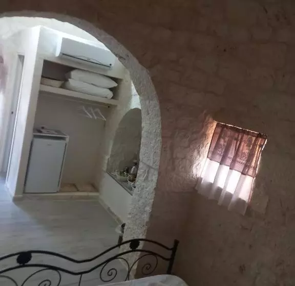 Aamiaismajoitus (B&B) Giaster