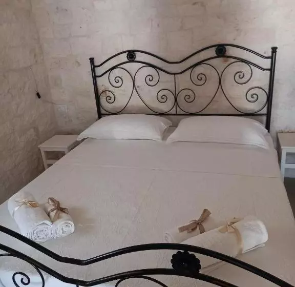 Aamiaismajoitus (B&B) Giaster