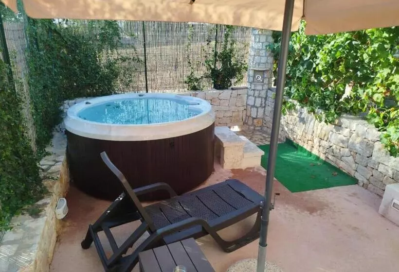 Aamiaismajoitus (B&B) Giaster