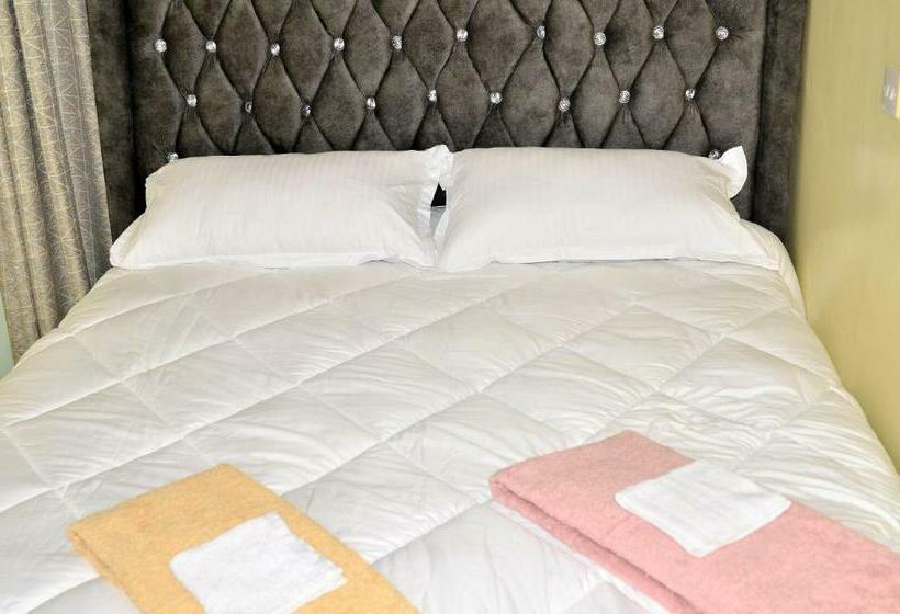 تختخواب و صبحانه Winnie S Haven