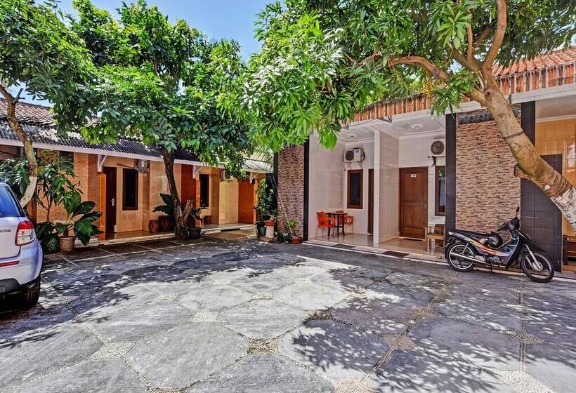 Collection O 91489 Hotel Tanjung Permata