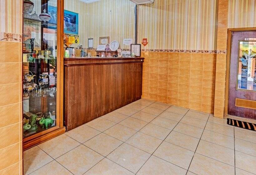 Collection O 91489 Hotel Tanjung Permata