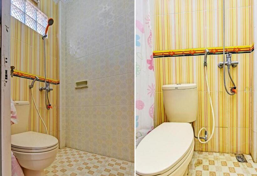 Collection O 91489 Hotel Tanjung Permata