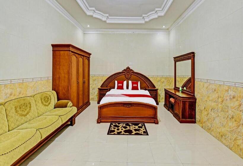 Collection O 91489 Hotel Tanjung Permata