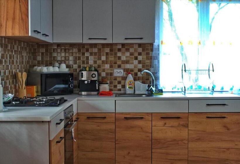 פנסיון Breb Casa Luca