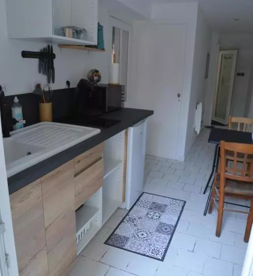 ペンション Dnj Appart