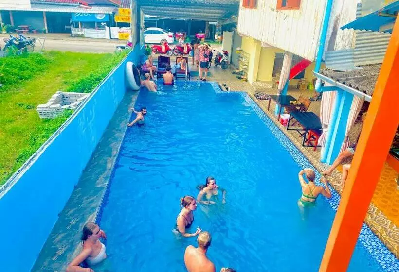 Retkeilymaja Vang Vieng Golden Dragon House