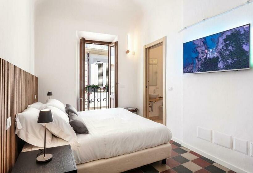 住宿加早餐  Reef Suites