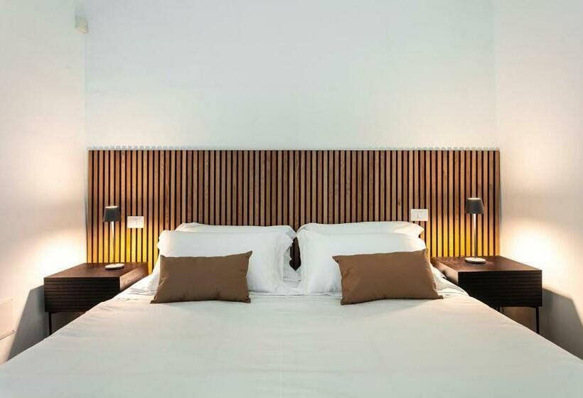 住宿加早餐  Reef Suites