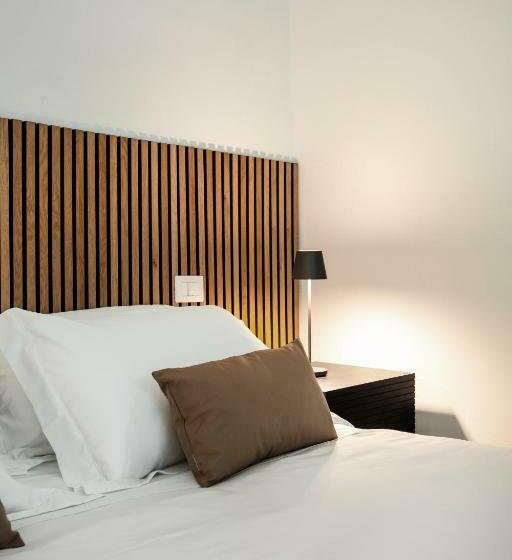 住宿加早餐  Reef Suites