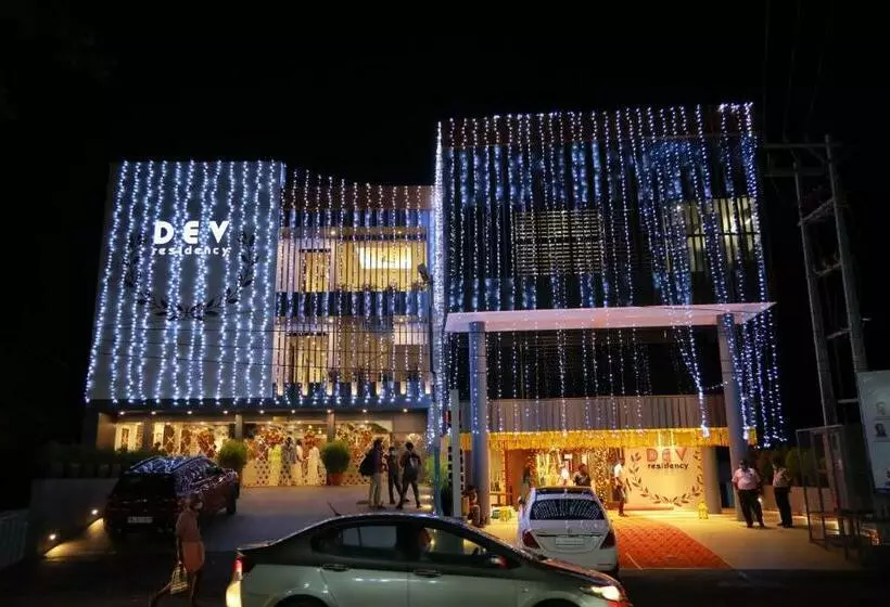 Hotel Dev Residency