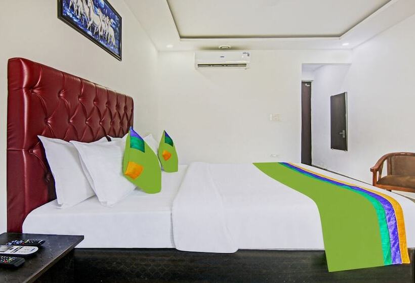 فندق Treebo Royal Empire Adarsh Nagar, Chandigarh