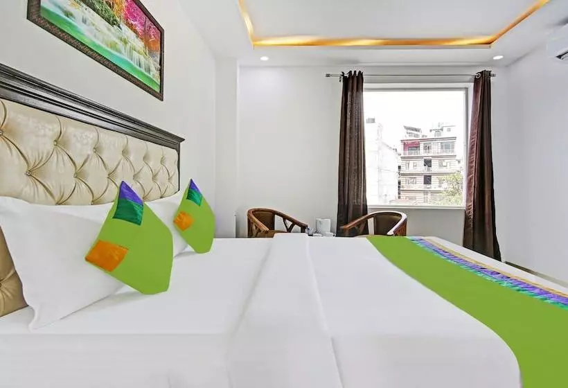 هتل Treebo Royal Empire Adarsh Nagar, Chandigarh