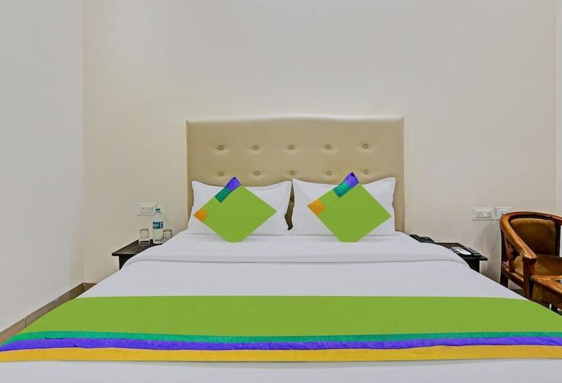 فندق Treebo Royal Empire Adarsh Nagar, Chandigarh