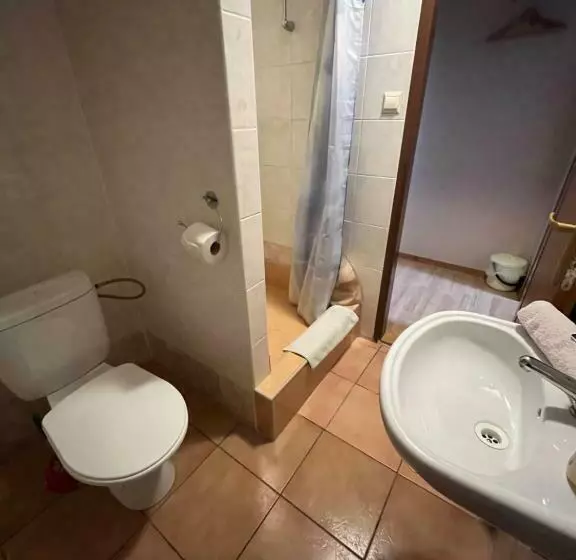 Majatalo Penzion Siesta Grand