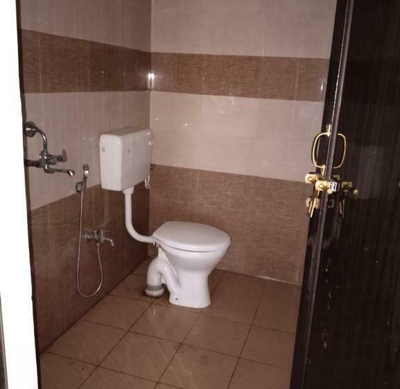 פנסיון Simhagiri Guest House