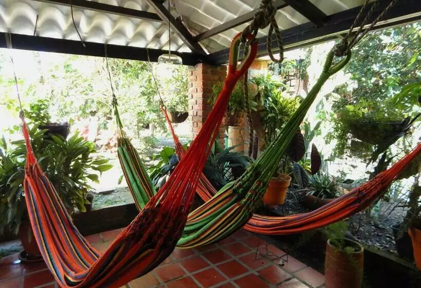 ペンション B&b Villa Calasan