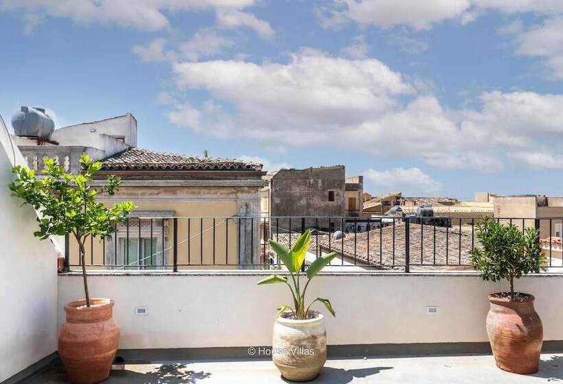 House&villas   Piano Alto House