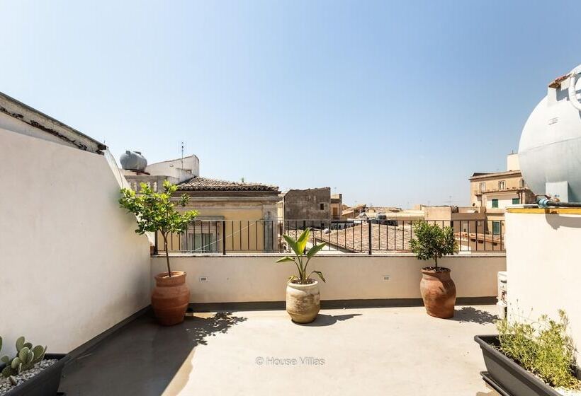 House&villas   Piano Alto House