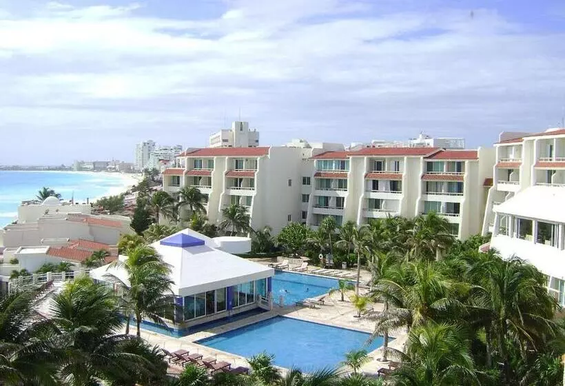 Cancun Beach Aparthotel By Solymar