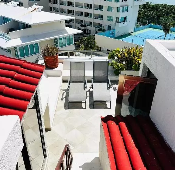 The Suites Of Solymar