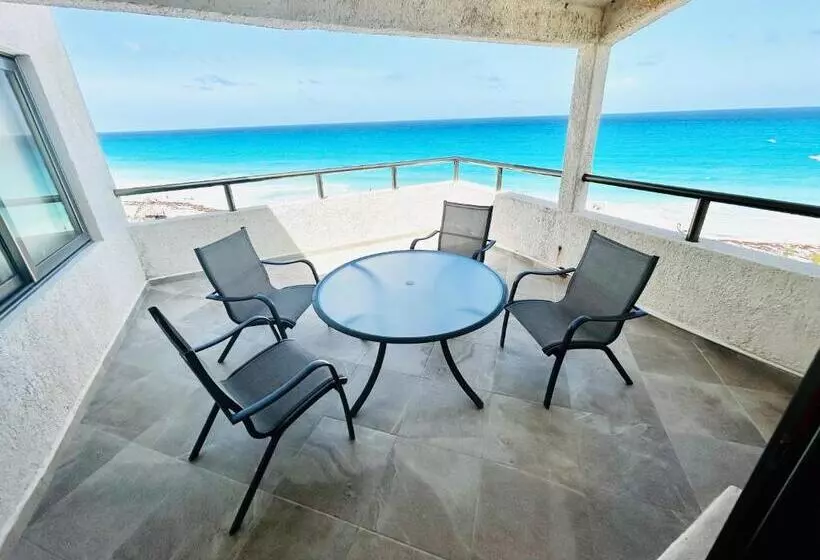 The Suites Of Solymar
