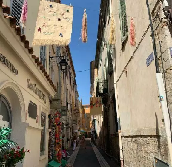 Studio Bohème
