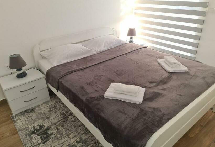 Apartments Big Lux 1