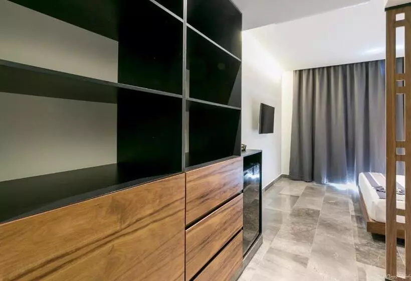 Iik Tulum By Groovy Stays  A Hip Condo Hotel With Wifi, Rooftop, Pool, Sleeps 6