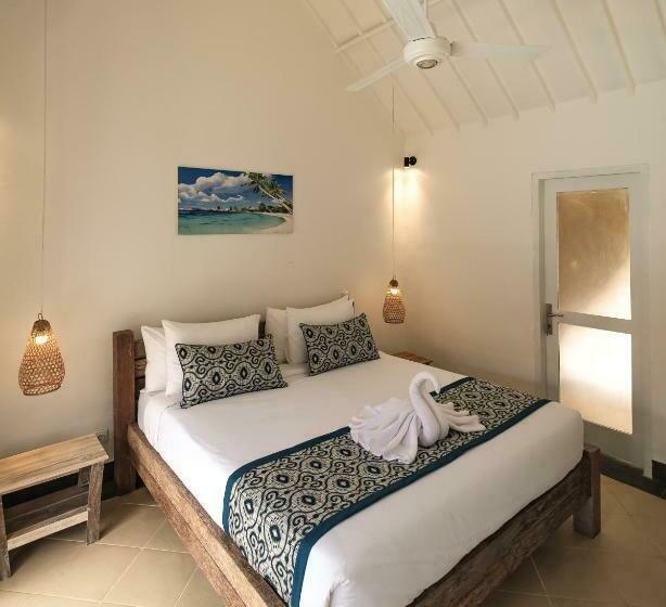 פנסיון Nami Surf Stay