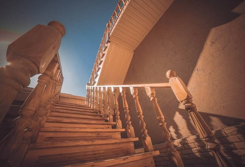 Пансион Oqilanur Guest House