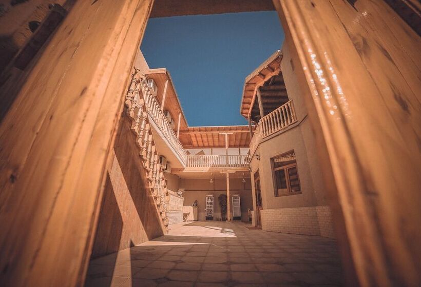 Пансион Oqilanur Guest House