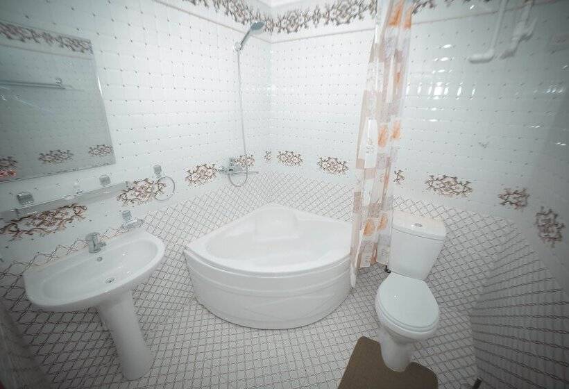 Пансион Oqilanur Guest House