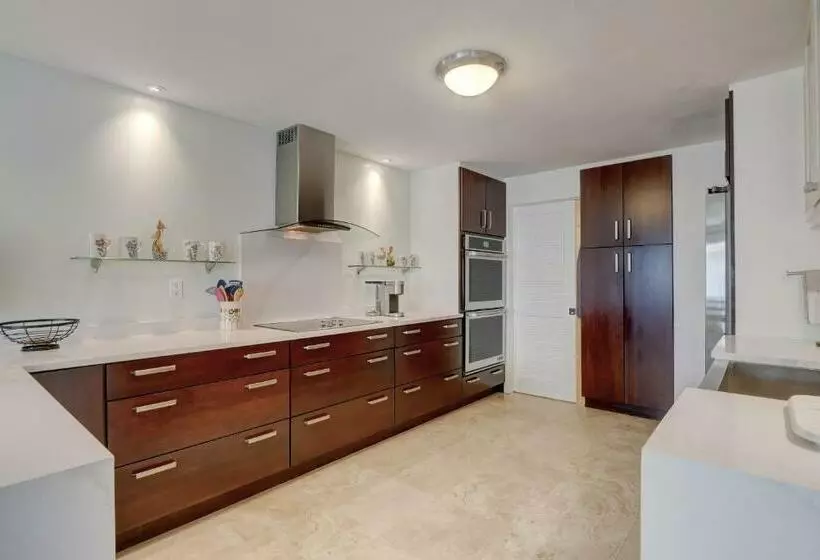 Pet Friendly Private Pool Home 1 4 Miles To The Gulf