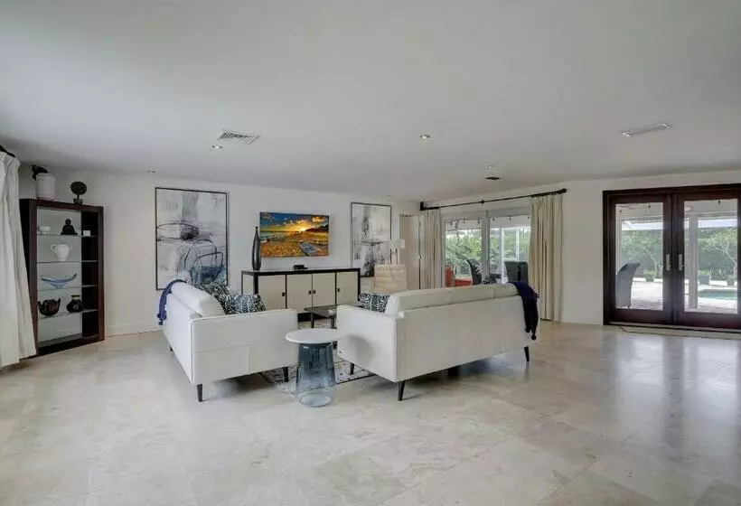 Pet Friendly Private Pool Home 1 4 Miles To The Gulf