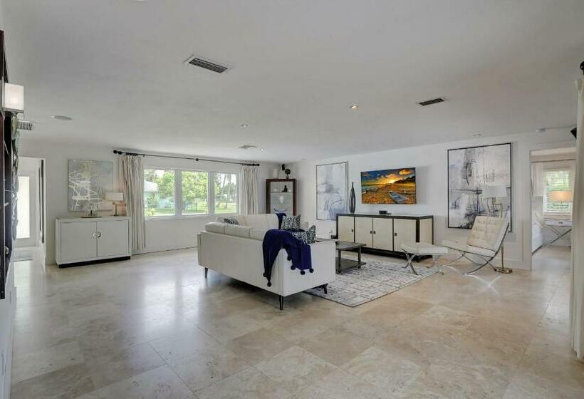 Pet Friendly Private Pool Home 1 4 Miles To The Gulf