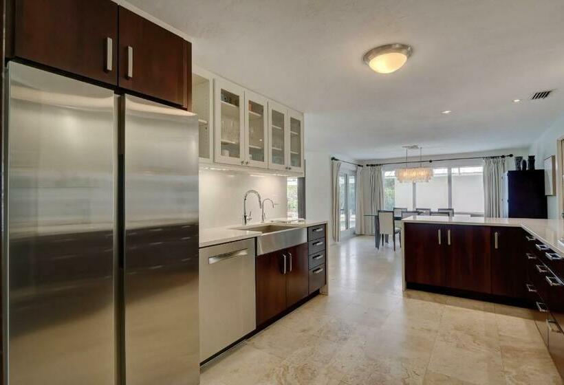 Pet Friendly Private Pool Home 1 4 Miles To The Gulf